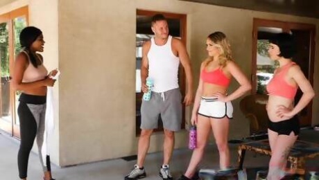 XXX Porn video - Couples Vacation Scene 4 Olive Glass and Da