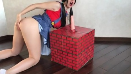 Super Mario Halloween Cosplay - Mini Diva