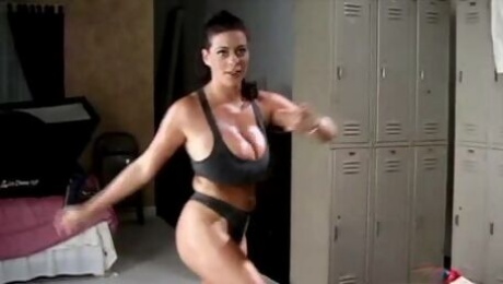 Stupefying Linsey's curvy smut