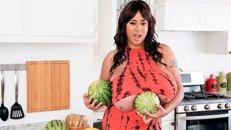 Big Tits - fetish scene